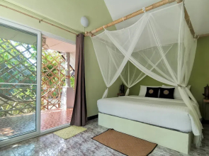 Bambie Boutique Home & Resort by Zuzu