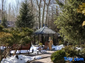 Tau-House