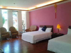 Shan Shuei Shin Bungalow