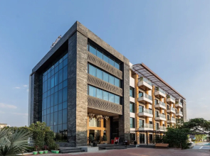 Skyline Resort & Convention Centre