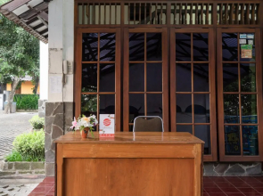Hotel O Omah Duwet