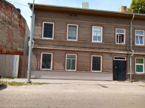 Comfortable Bed, 10 min walk to center