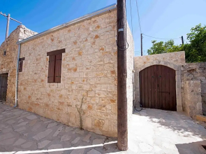 Oinoessa Traditional Boutique Houses