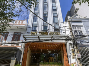 Van Tung Hotel