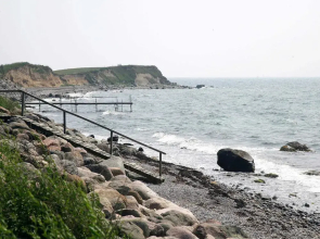 Spacious Holiday Home in Humble near Beach