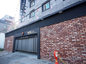 Changwon Masan Hotel Bnb