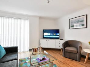 Xclusive Living Stay in City Centre, The Qube