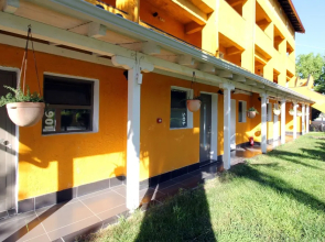 Despotiko Apartment Hotel & Suites