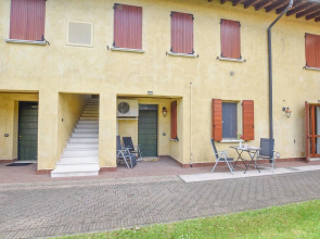 Stunning Apartment in Pozzolengo With Outdoor Swimming Pool, Wifi and 2 Bedrooms