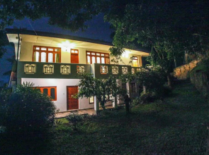 12 B Lewella Road, Kandy.