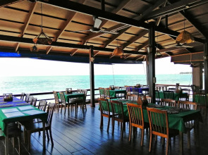 Sand Sea Beach Resort