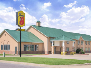 Super 8 by Wyndham Winfield/Quail Ridge Area