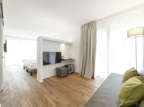 Alea Garda Lake Suite