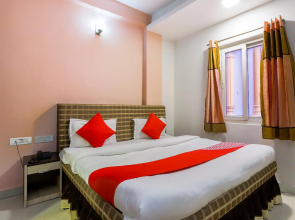 OYO 943 The Hotel Swastik Inn