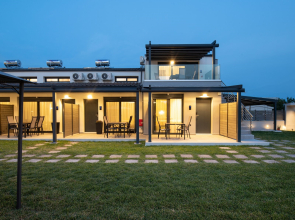 Aloe the Green Suites Amaryllis Suite - Nikiti