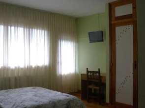 Hotel Villaneila