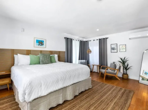 King Deluxe Room