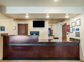 Cobblestone Inn & Suites - Vinton