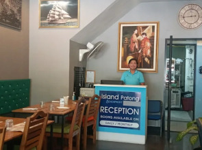 Island Patong Beachfront Apartments