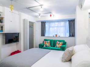 The Studio @ 93 Bernard Rd