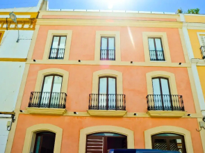 The Zentral Arenal Suites