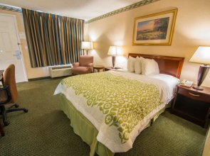 Ramada Latham/albany Airport