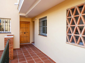 Bright Apartment with Sea View and Terrace Ref 53
