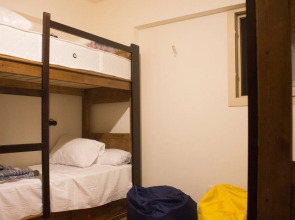 Ithaka Hostel
