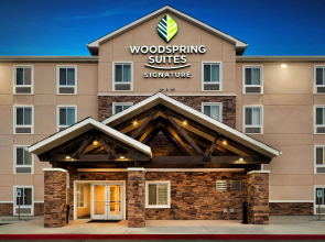 WoodSpring Suites Houston IAH Airport
