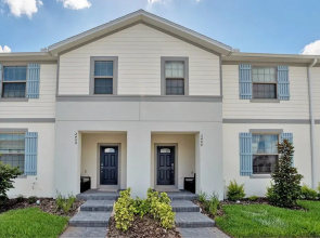 Tangier Villa Windor At Westside
