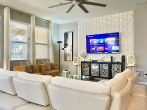 3kingbeds Spa Gameroom Solterra