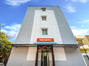 FabHotel Diamond Residency, Airport Road