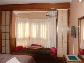 Hotel candle inn