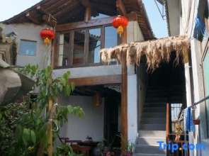 Tengchong Yinghe sightseeing Inn