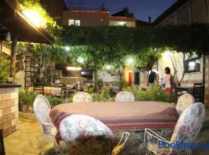 Tuncay Pension