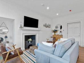 Hawkyns by Pureserviced