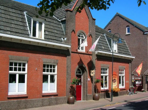 Door & Roos