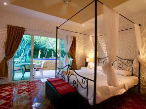 Sunshine Guesthouse and Diving School Room Nr 3