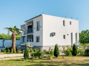 Tramonto Apartments
