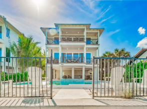 Bay View Beauty