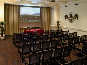 Sina Villa Medici, Autograph Collection