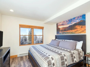 Bear Creek Lodge 309c 1 Bedroom Hotel Room by Alpine Lodging Telluride