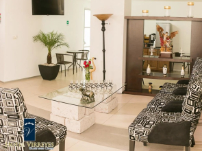 Hotel Virreyes