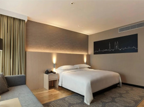 Renaissance Kuala Lumpur Hotel & Convention Centre