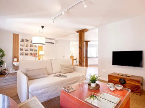 Cozy Apartament in Malaga. Larios III