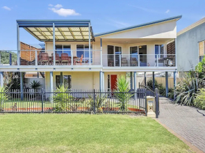 Green Reef Beach House