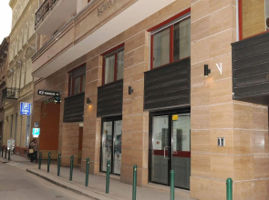 Aboriginal Budapest Apartments