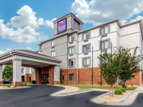 Sleep Inn & Suites Auburn Campus Area I-85