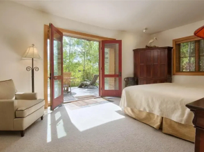 Granite Ridge Lodge