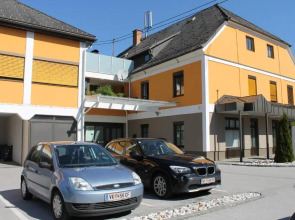 Post Hostel For Youth, Students and Pilgrims